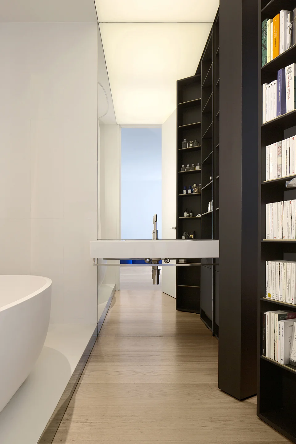 Oscarono Interiordesign - Collection Classics - Finish Miel Doux - Project Private Appartement - Rodolphe Parente