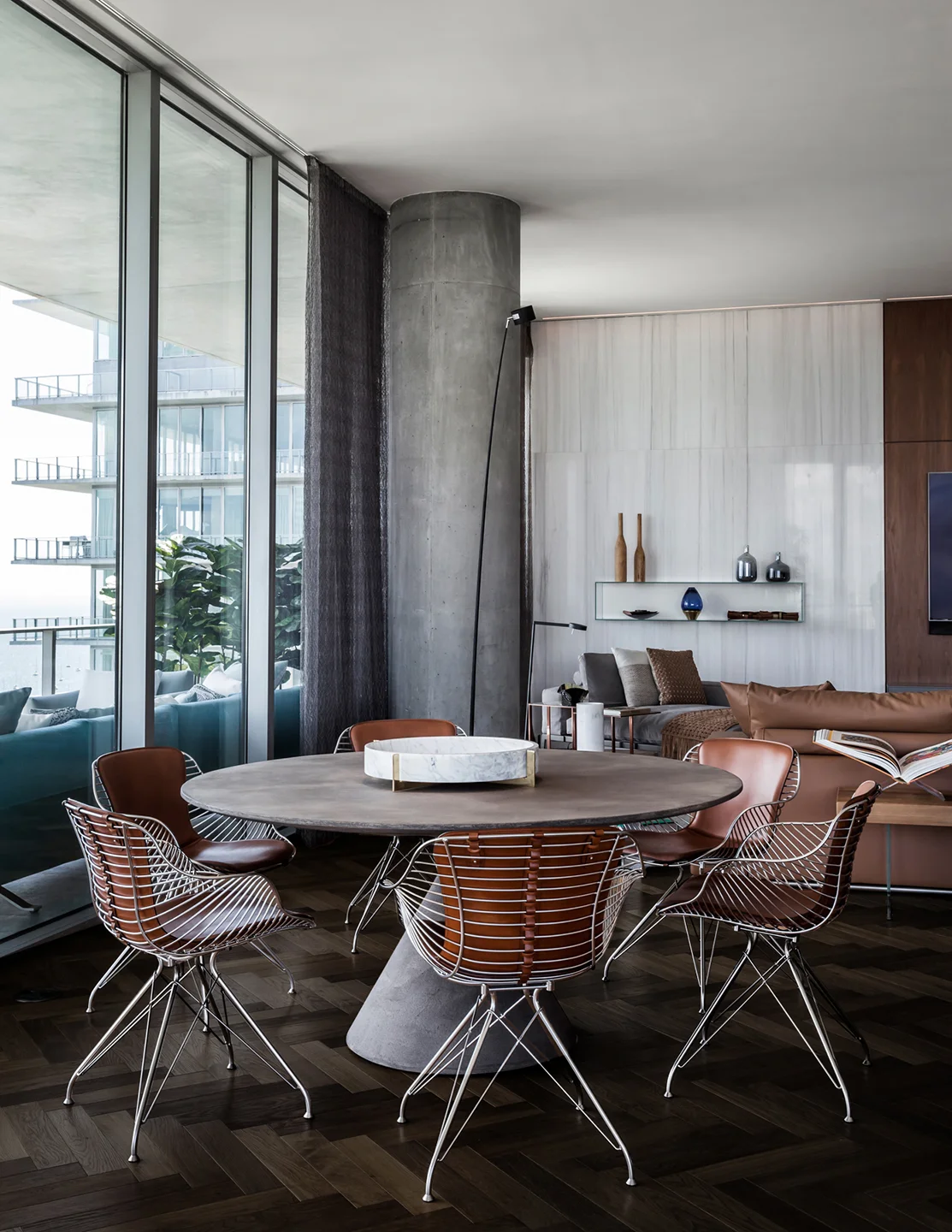 Oscarono - Bogoak - Collection Classics - Finish Brun Marais- Project Private Appartment - Designer Andrea Chicharo