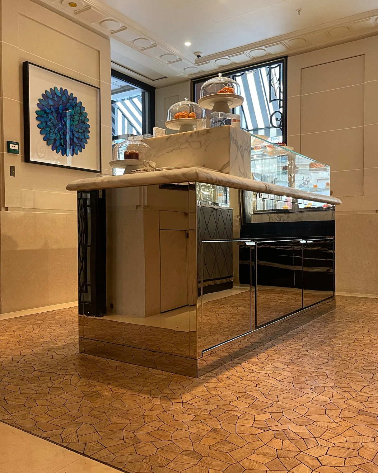 Hôtel de Crillon, Butterfly Pâtisserie