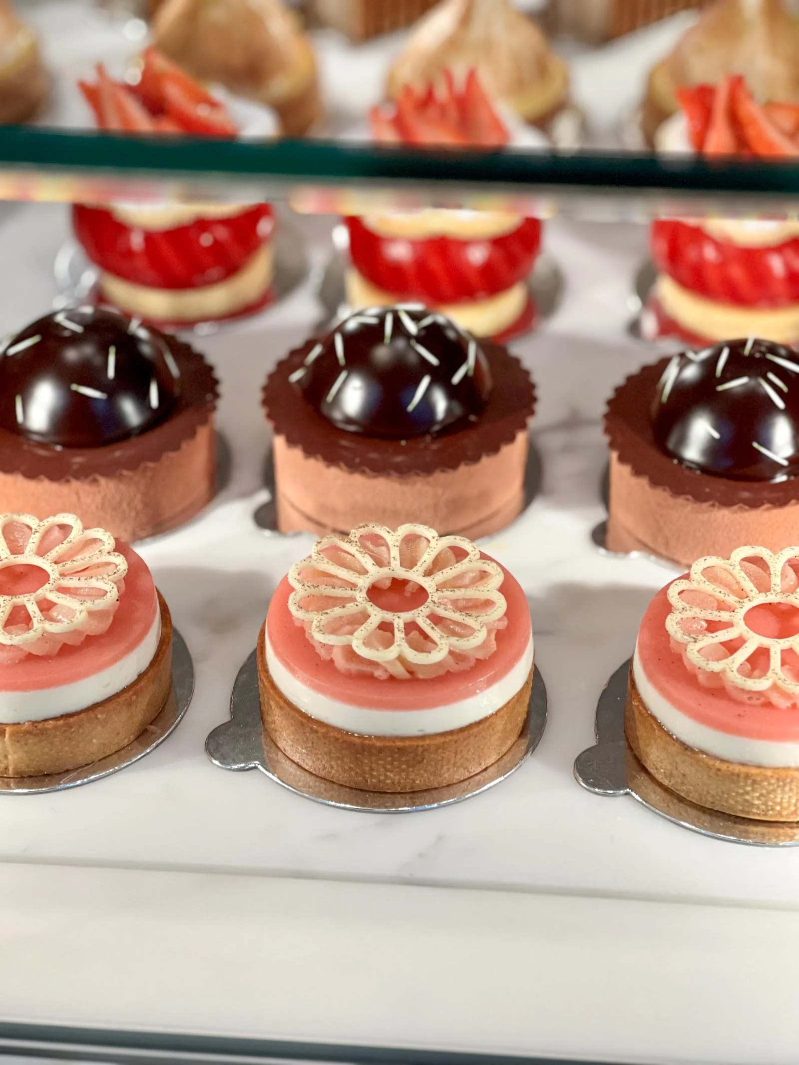 Hôtel de Crillon, Butterfly Pâtisserie