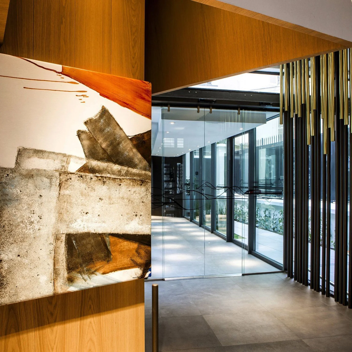 Oscarono Architecture, Collection Classics, Finish Miel Doux, Project Hotel Le Cinq Codet