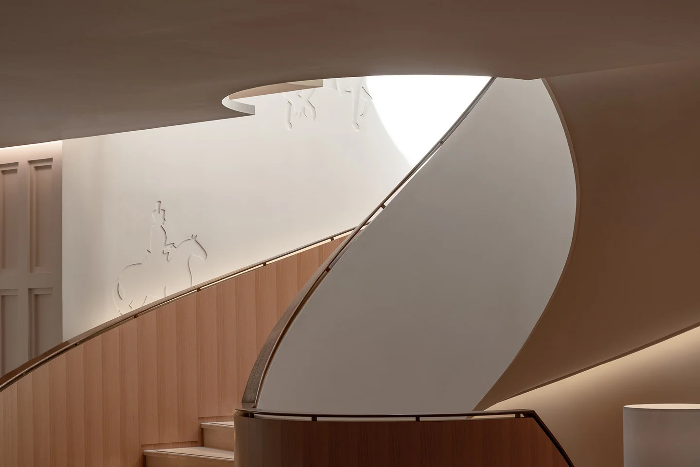 Oscarono Designer - Collection Classics - Finish Miel Doux - Project Hotel Le Royal Champagne Epernay