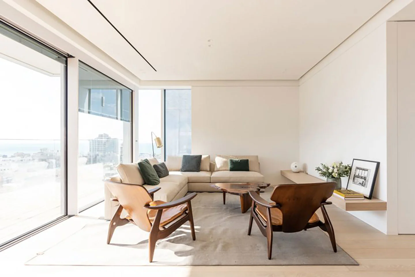 OscarOno classics collection hardwood floors dieter vander velpen blanc rose tel aviv apartment