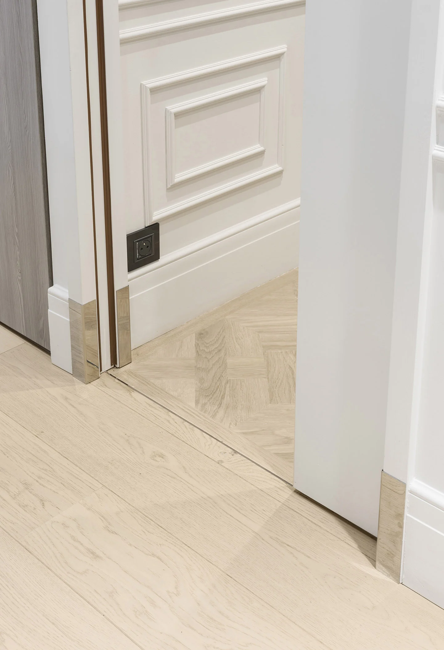 Oscarono Interiors - Collection Classics - Finish Naturel - Project Private - Fostine Ferro