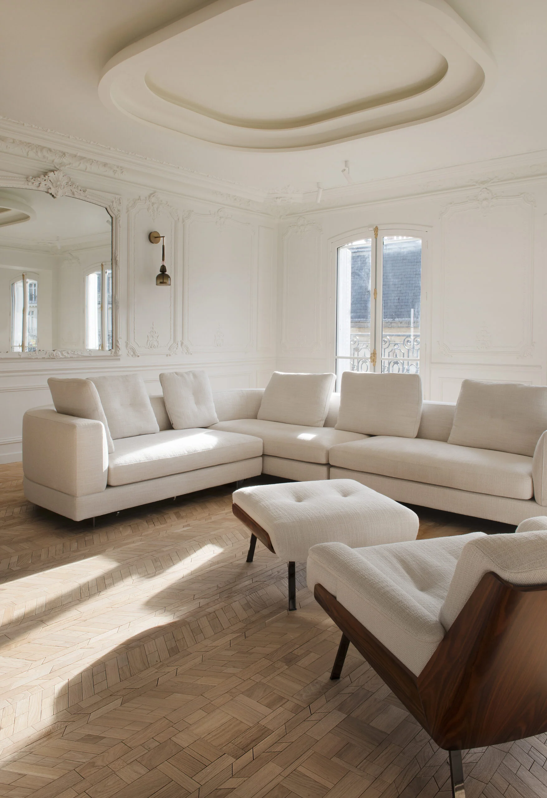 Private apartment Houssaye by Virginie Renaut