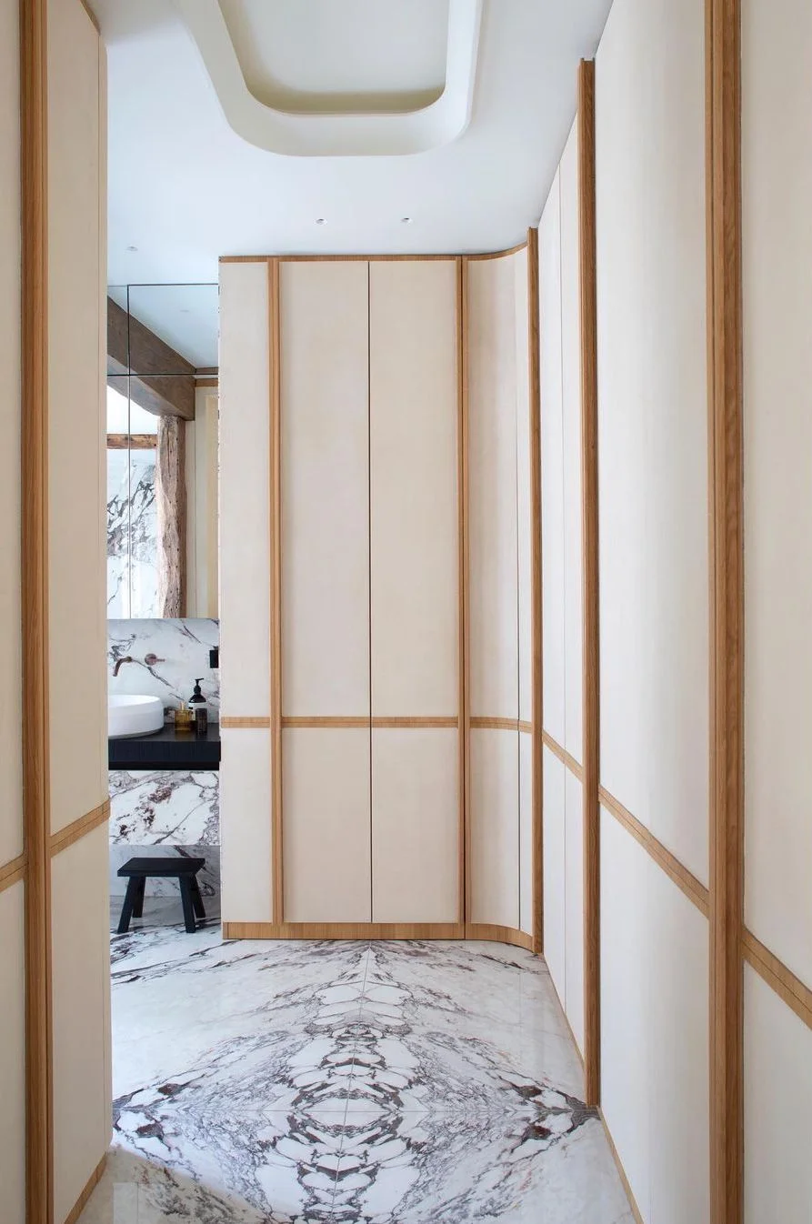 Private apartment Houssaye by Virginie Renaut