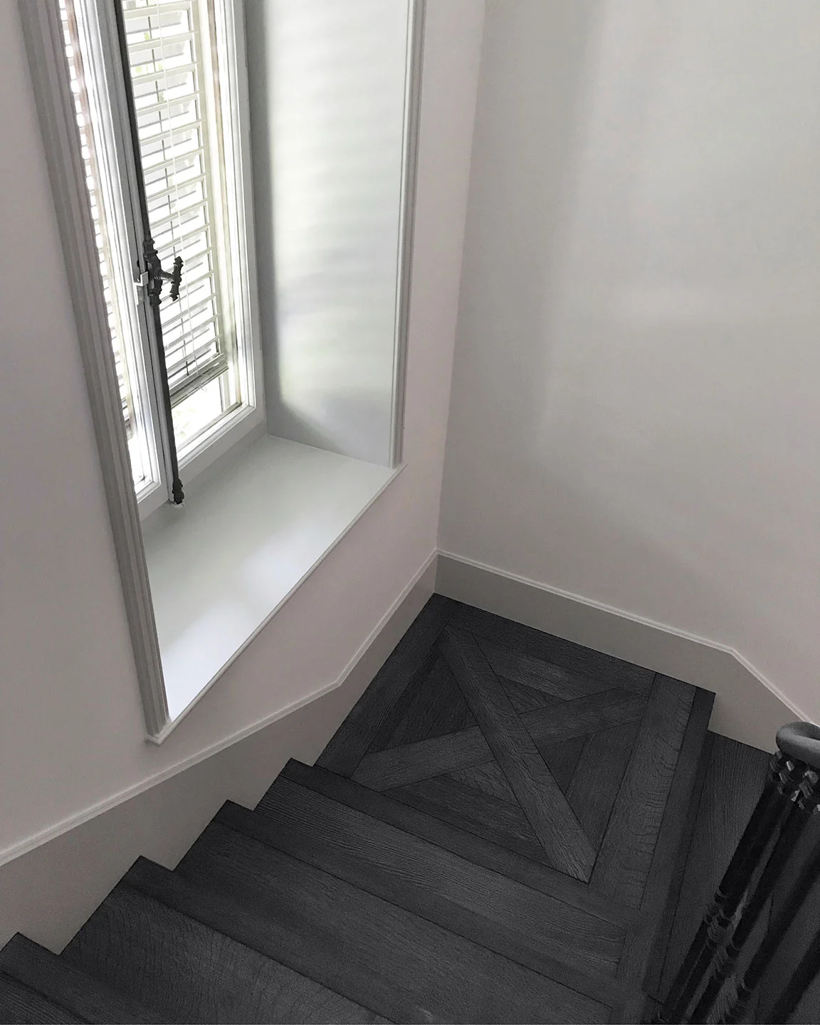 Oscarono Shou-Sugi-Ban, Collection Classics, Finish Rocher Noir, Project Private Residence, Designer Geneva