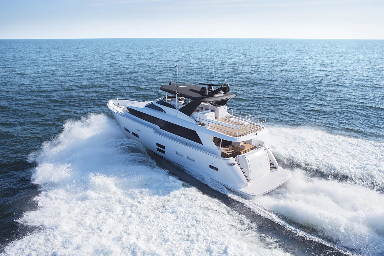 Oscarono Luxury - Collection Classics - Finish Rocher Bleu-Gris - Project Yacht Hatteras Miami