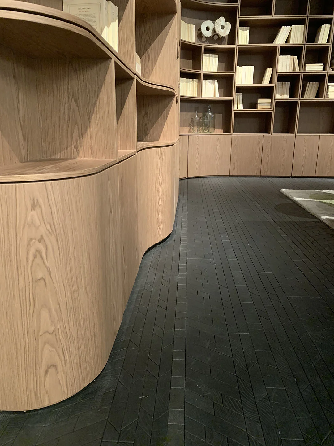 Oscarono Endgrain - Collection Forêt - Raphael Navot - Salone Del Mobile Roche Bobois