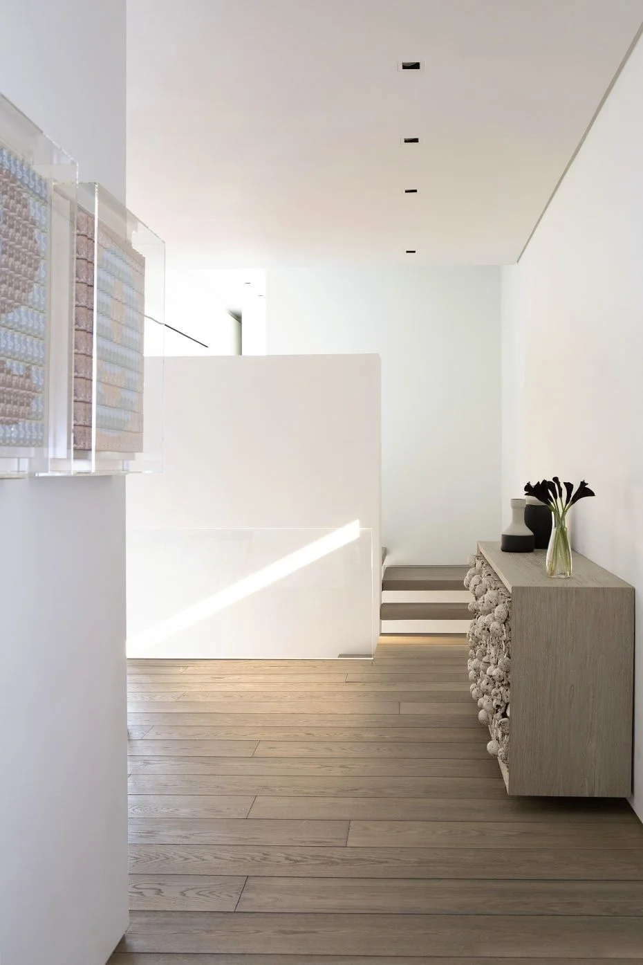 OM Townhouse, New York, hallway wide plank oak floor