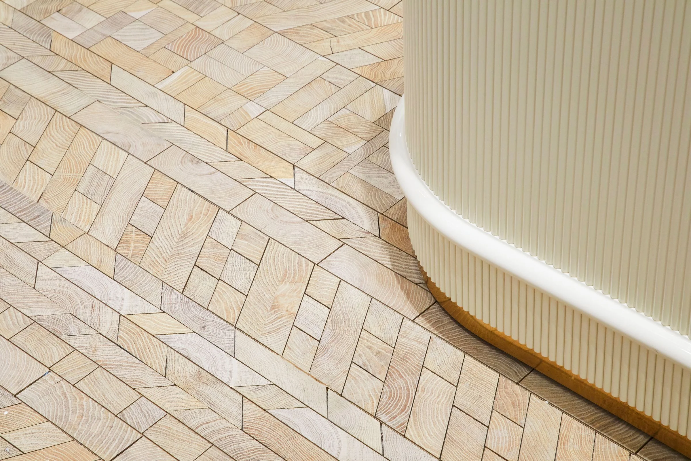Diptyque, La Samaritaine, Paris, Forêt floor detail