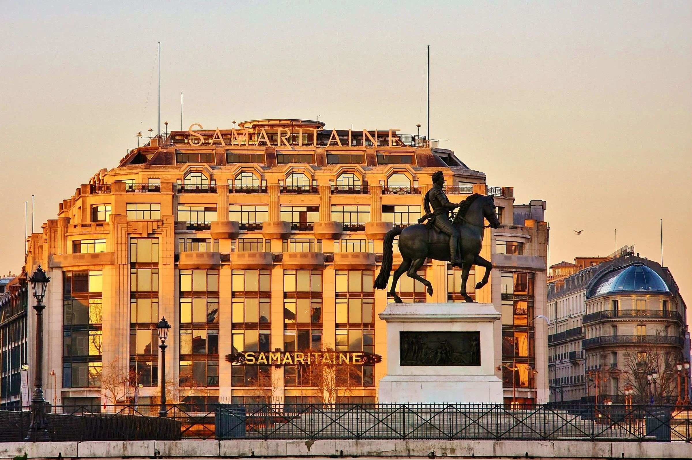 Diptyque, La Samaritaine, Paris, building