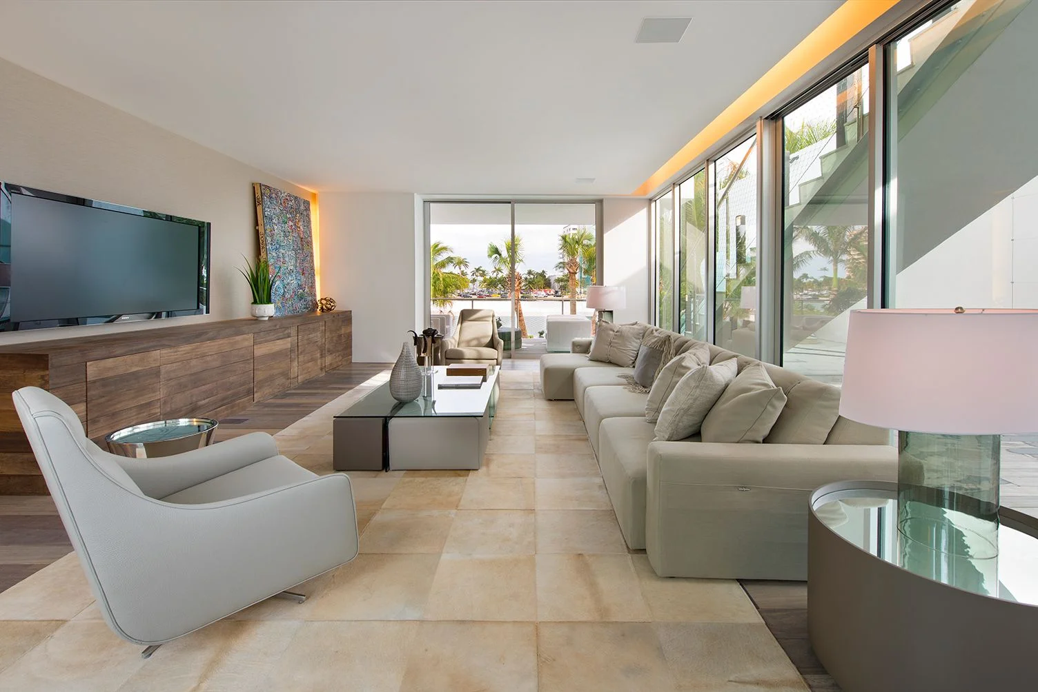 Pine Tree Drive, Miami Beach, great room