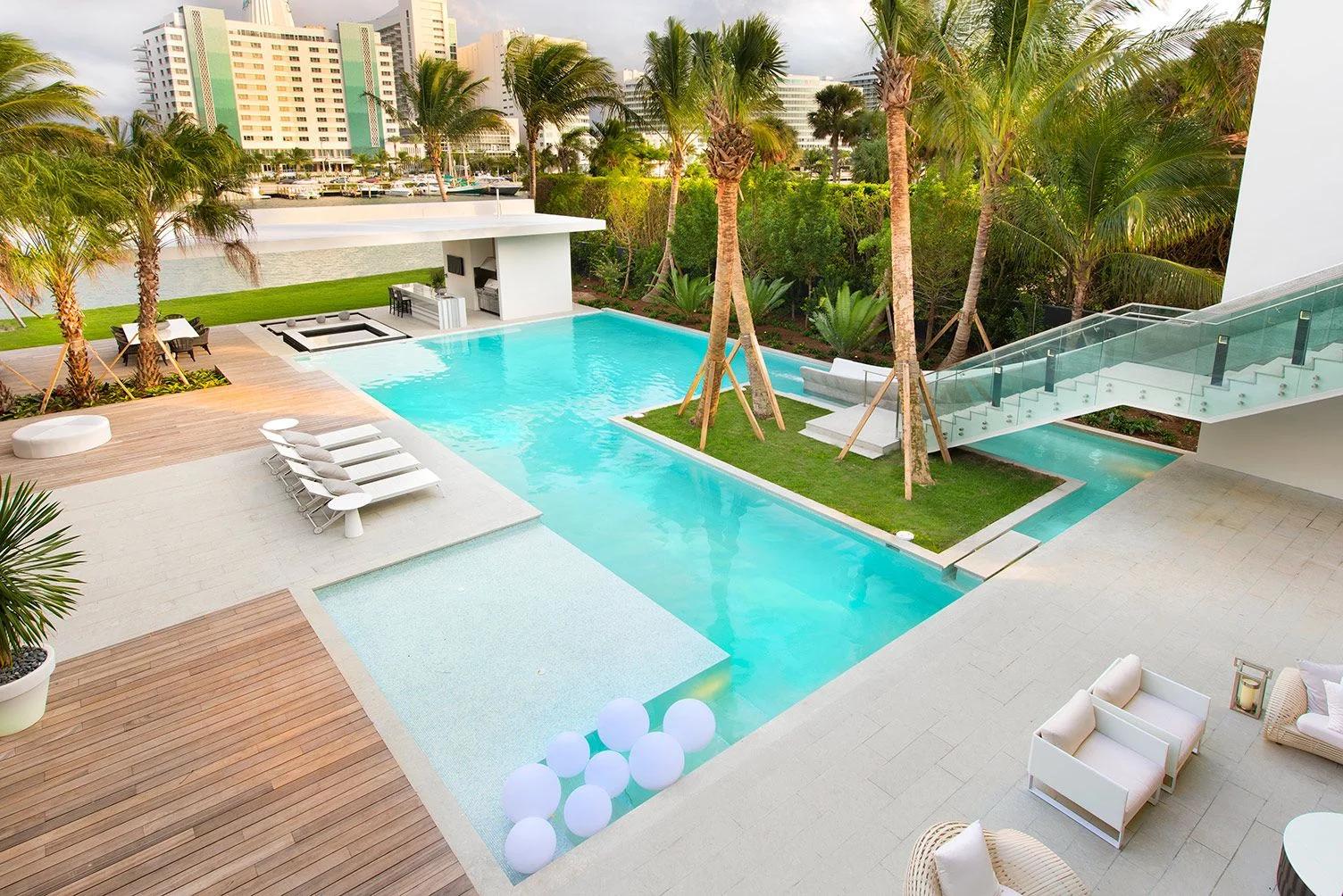 Pine Tree Drive, Miami Beach, pool aerial dusk